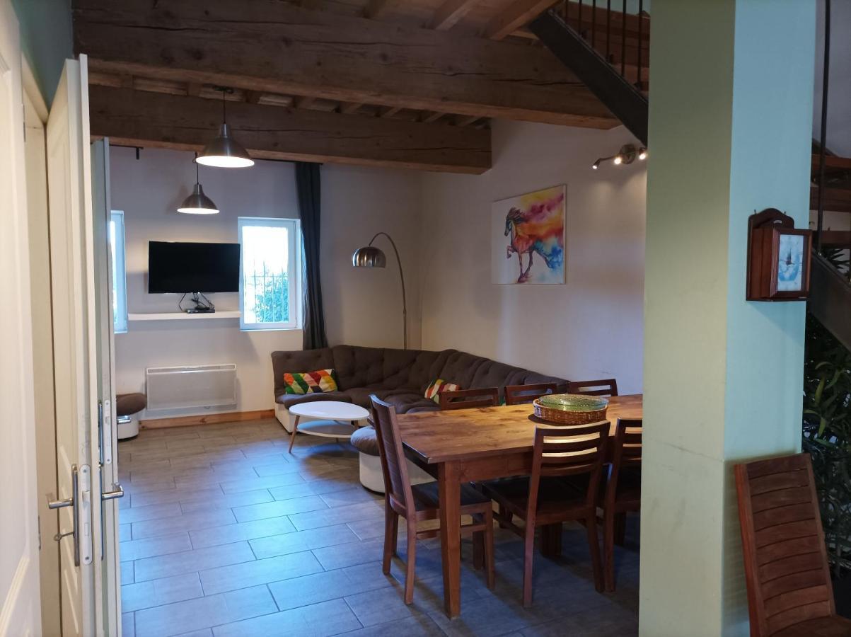 Вилла Domaine Le Piboul Fontcouverte  Экстерьер фото