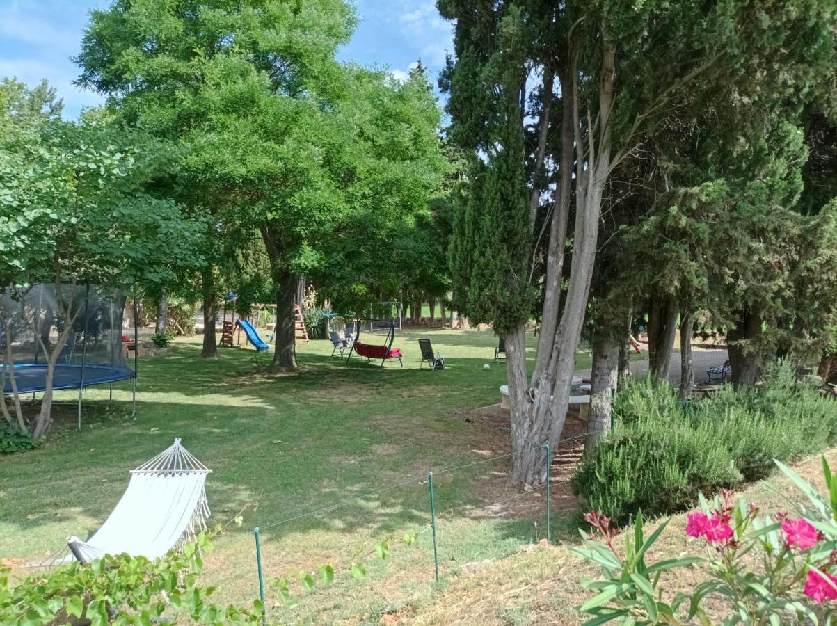 Вилла Domaine Le Piboul Fontcouverte  Экстерьер фото