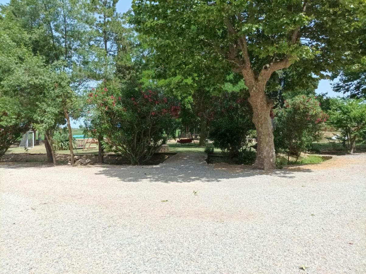 Вилла Domaine Le Piboul Fontcouverte  Экстерьер фото