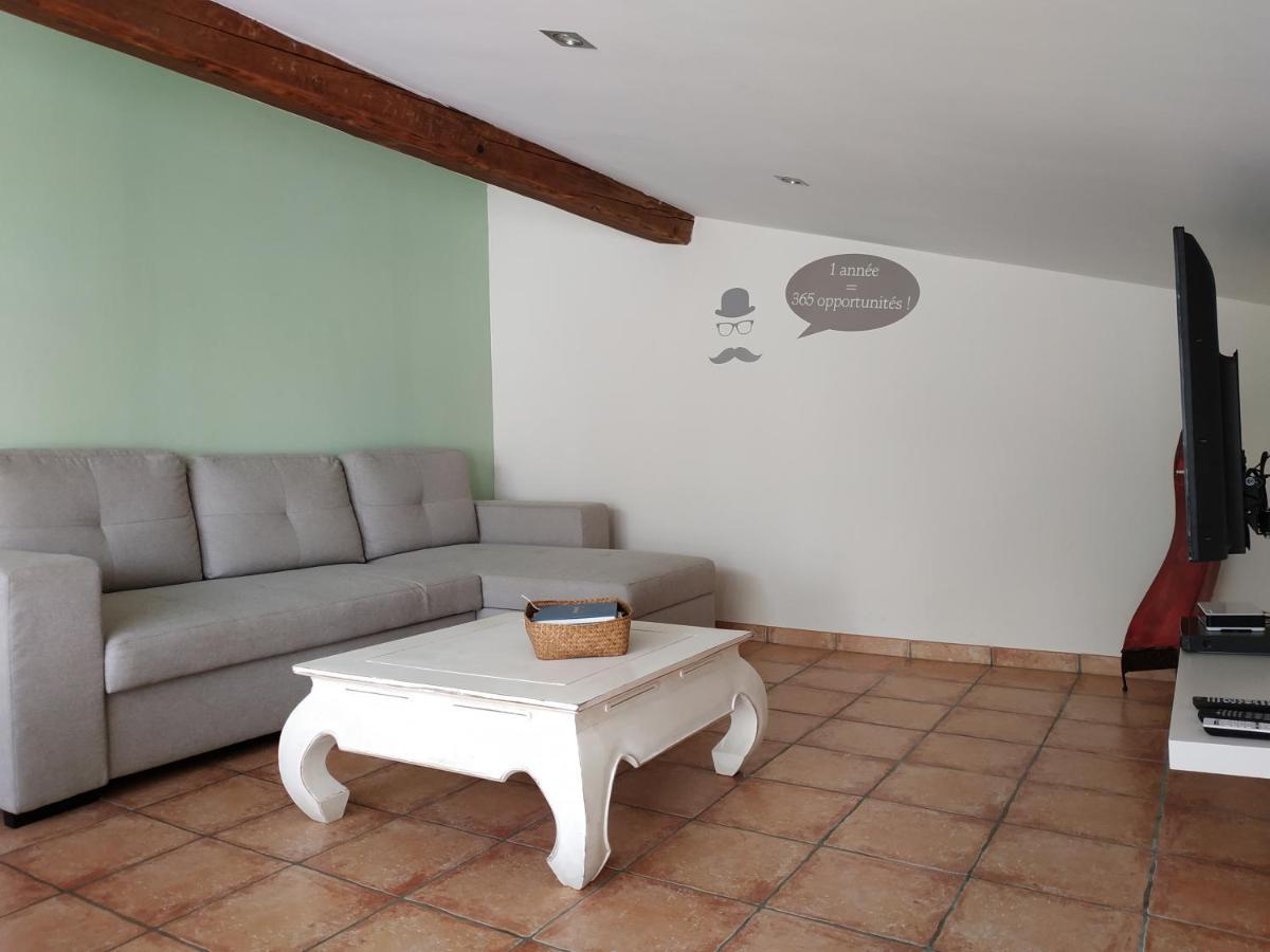Вилла Domaine Le Piboul Fontcouverte  Экстерьер фото